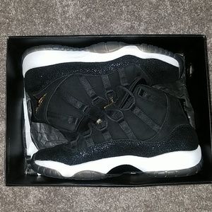 Retro 11 heiress